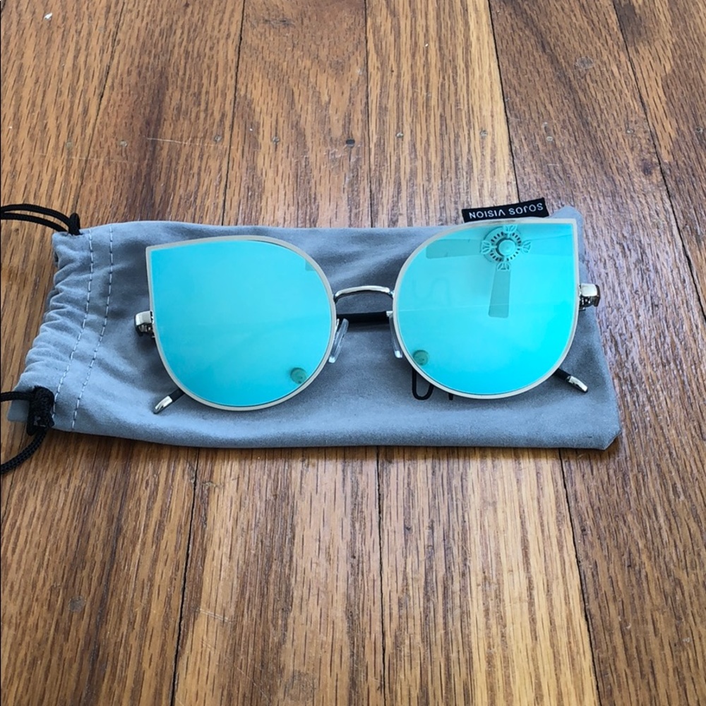 Blue mirrored cat eye sunglasses